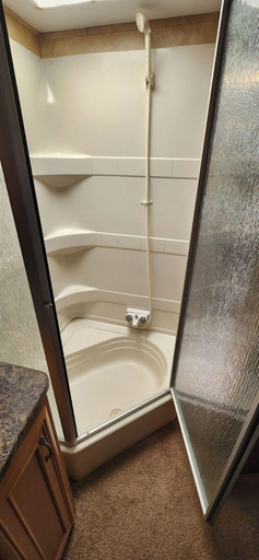 Bathroom 2, Ballard RV Park and cabin rentals, Grand