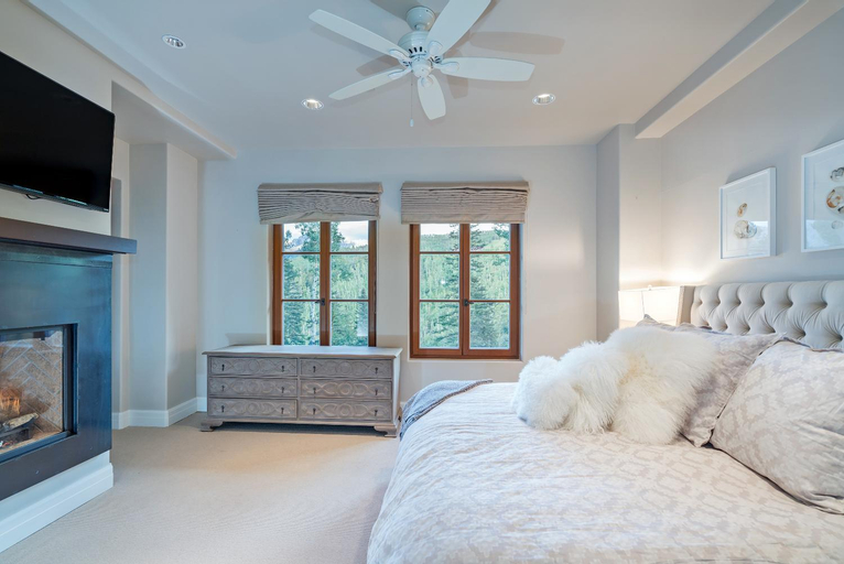 Villas at Cortina 1 by Alpine Lodging Telluride, San Miguel