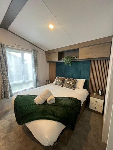 Others 4, Lottie's Lodge With Hot Tub, North Yorkshire