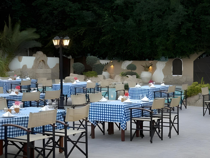 Food & Drinks 4, Cleopatra Hotel