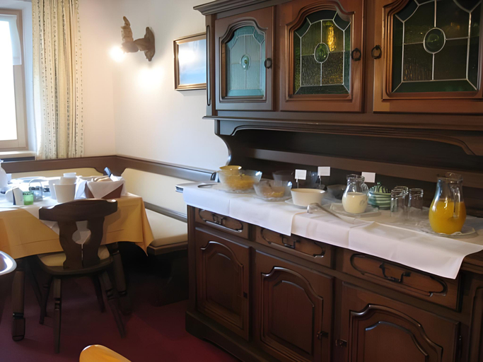 Food & Drinks 4, Haus Alpengluhn, Imst