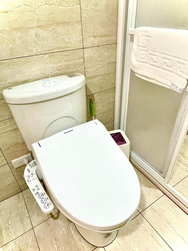 Bathroom 4, NEAR BnB II, Yilan