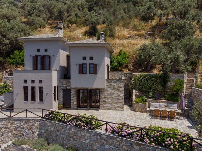 Others 5, Mata's House Pelion, Thessaly