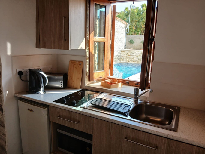 Others 5, Mountain View Oasis, Larnaca