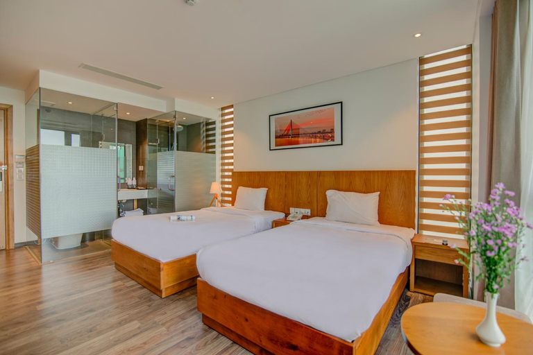 Bedroom 12