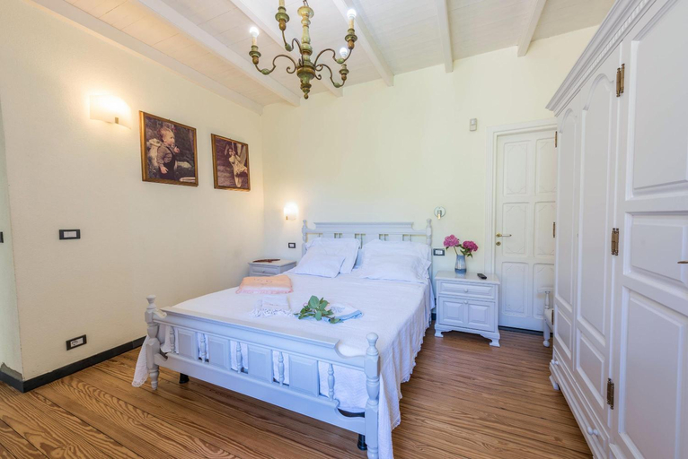 Bedroom 12