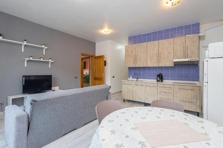 Bedroom, Balcon de la Mina Suites - AirCon and Terrace with views, Las Palmas