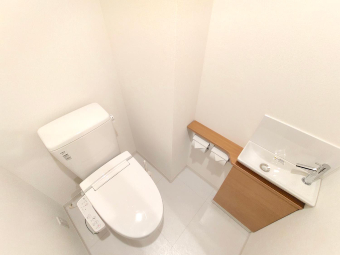 Bathroom 4, LANG Hotel, Chūō