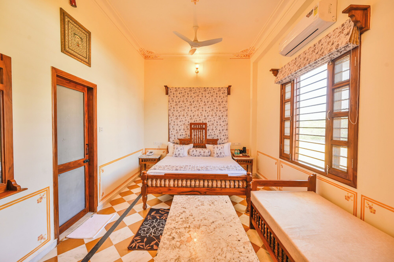 Others 5, Tryambakam Villa, Bhilwara