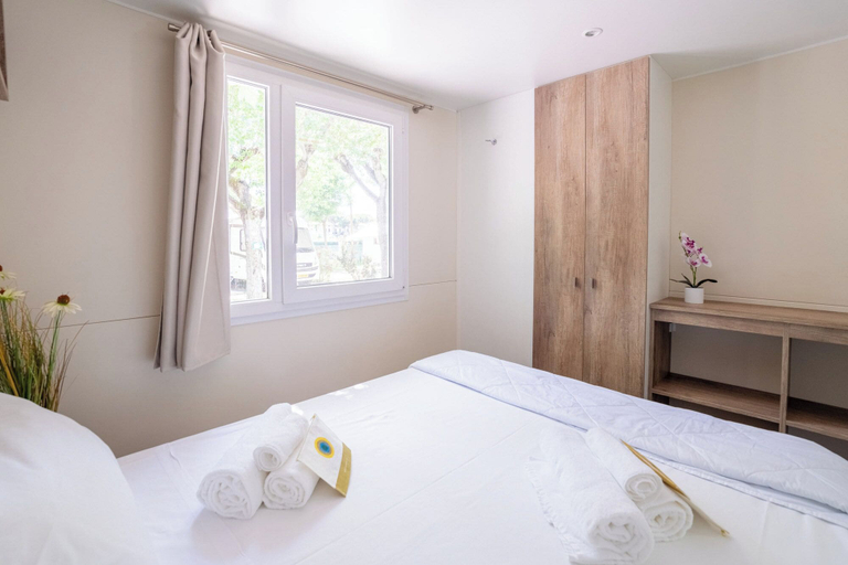 Bedroom 3, Club Del Sole Adriatico Cervia Easy Camping Village, Ravenna