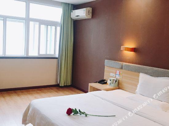 Bedroom 4, 7 Days Inn (Wuhan Optics Valley Institute of Technology), Wuhan