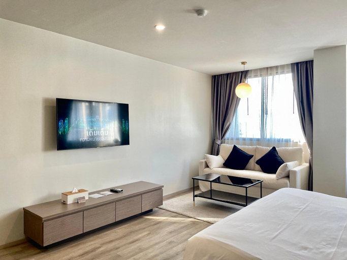 Bedroom 8