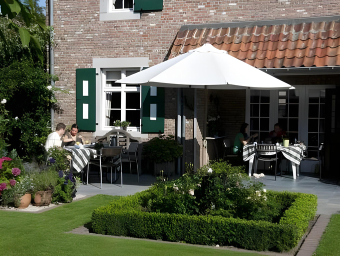 Food & Drinks, B&B Maris Logies, Limburg