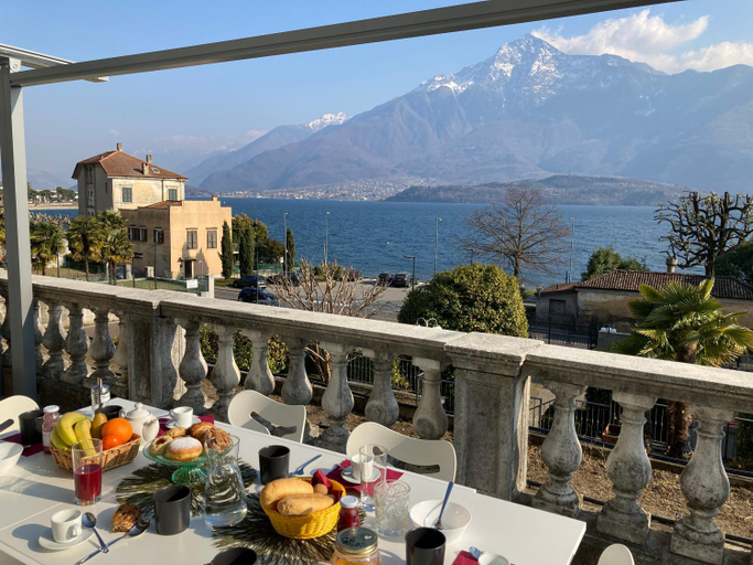 Others 4, Residence Il Bosso, Como