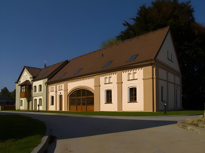 Others 2, Penzion Nad Oborou, Hradec Králové