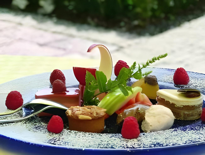 Food & Drinks 5, Hotel - Restaurant Lakerhof, Maasbracht