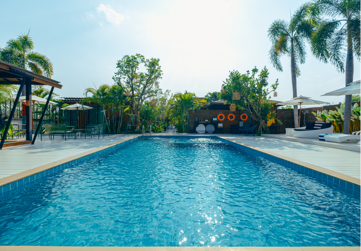 Swimming Pool 8
