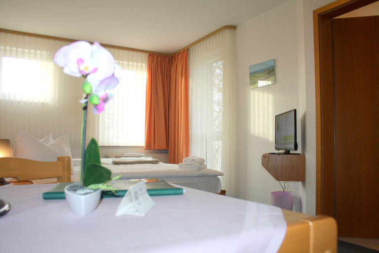 Bedroom 3, Hotel Nordwind Lohme, Vorpommern-Rügen