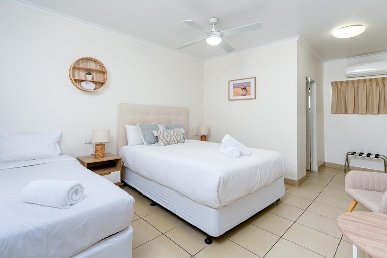 Bedroom 14