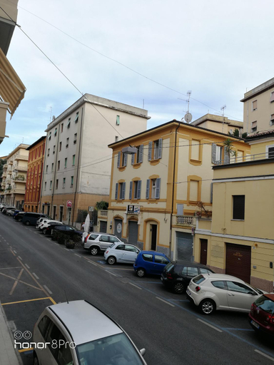 Others 4, Casa Viorica 2, Ancona