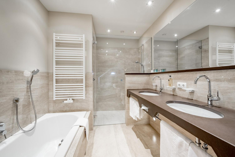 Bathroom 5, Hotel Garni Christine - Ischgl, Landeck