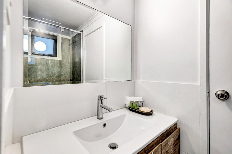 Bathroom 8