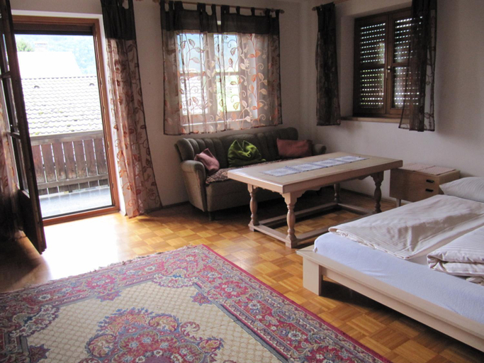 Bedroom 2, Erlebnislandgasthof Hotel Neiderhell, Rosenheim