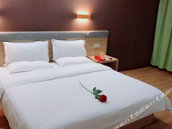 Bedroom 2, 7 Days Inn (Wuhan Optics Valley Institute of Technology), Wuhan