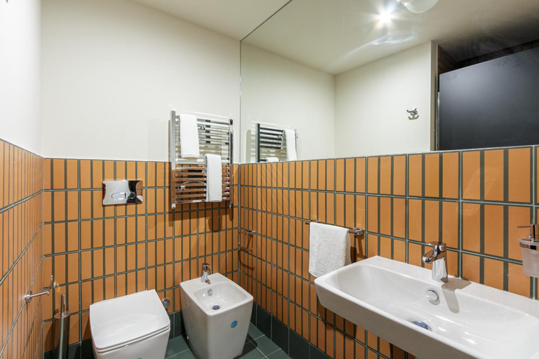 Bathroom 3, Palazzo Quantum 1, Milano