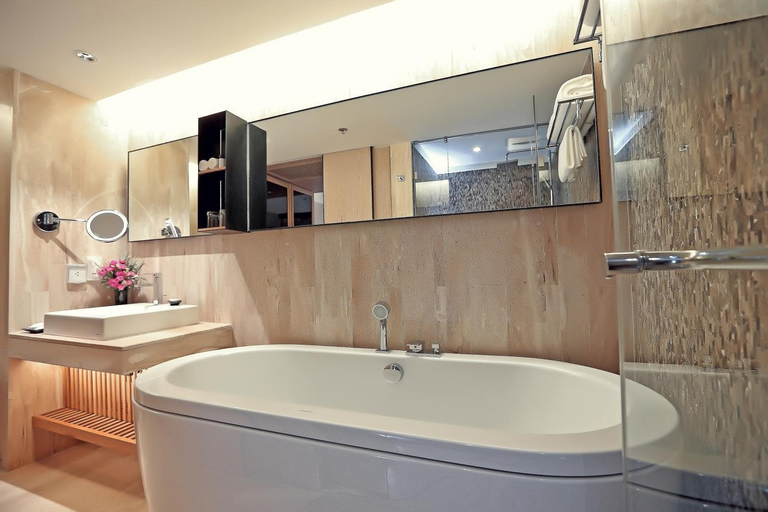 Bathroom 6