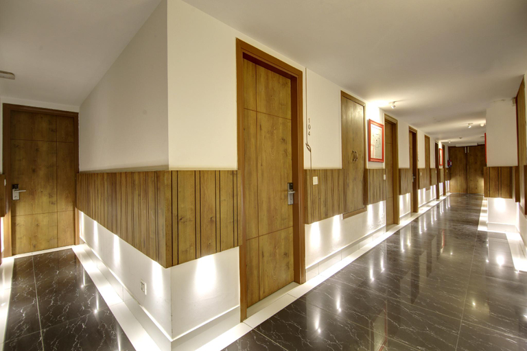 Public Area 2, Town Pallace Inn, Delhi