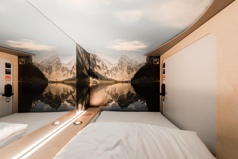 Bedroom 15