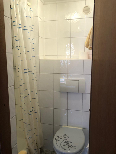Bathroom 4, Hotel Mariahilf, München
