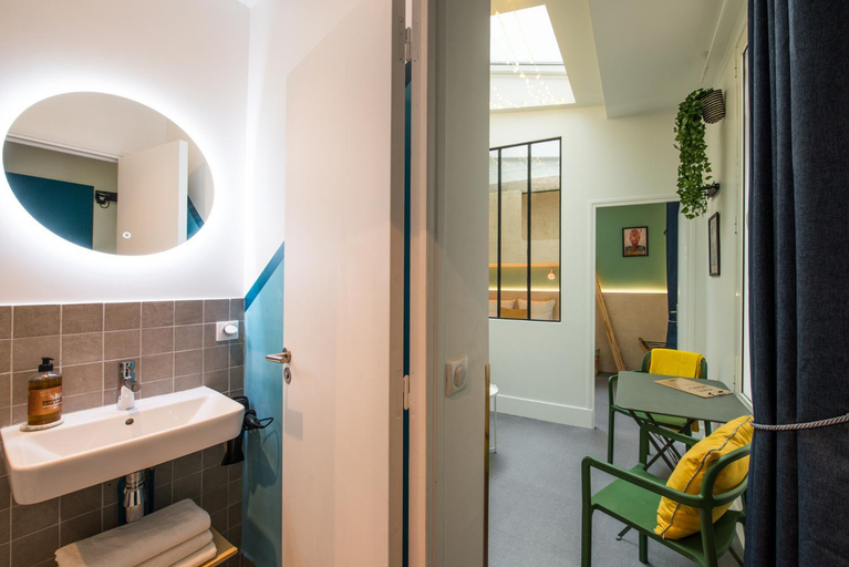 Bathroom 3, MAISON FRANCOIS Paris - Two rooms apartment & - OR Studio - Linkable together, Paris