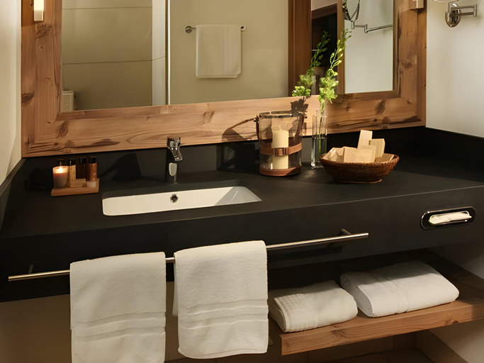 Bathroom 4, Spa & GolfResort Weimarer Land, Weimarer Land