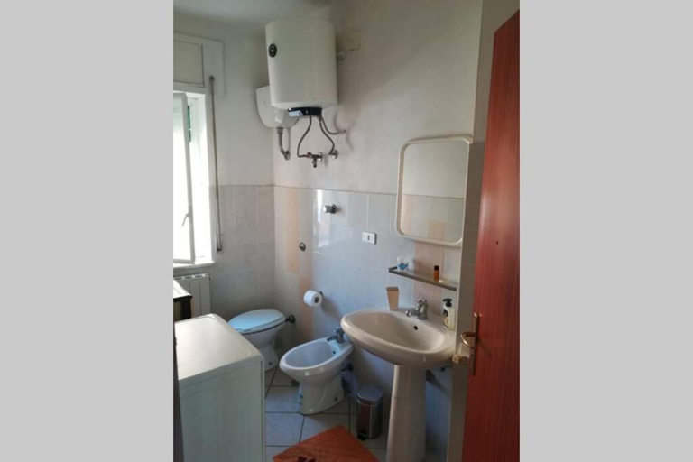 Others 3, Residenza Marconi - Appartamento nel centro di Verzino, Crotone