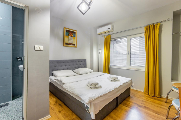 Others 4, Apartments Lido