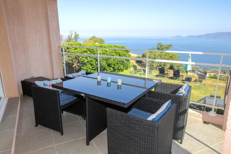 Others 5, Residence Pietri, Corse-du-Sud