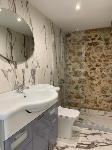 Bathroom 3, 1830 Chateau, Peloponnese
