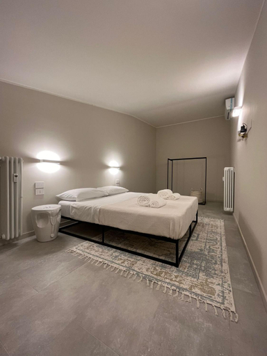 Bedroom 2, De Angeli's Suite, Milano