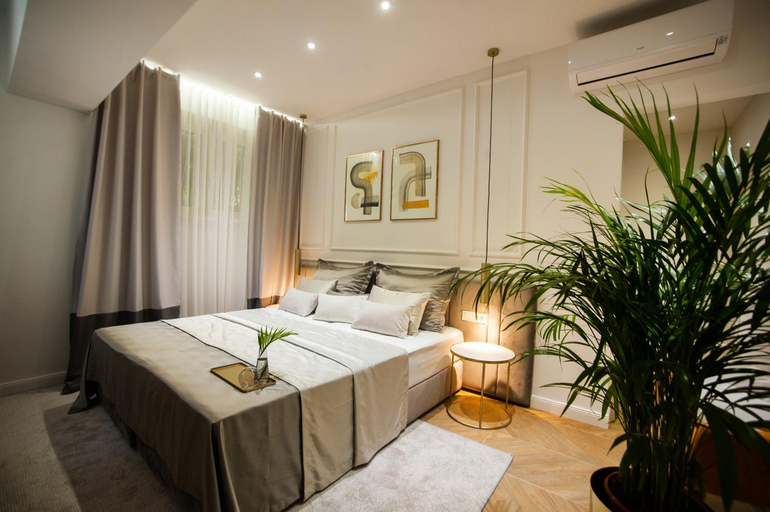 Others 2, Club 5 boutique rooms, Split