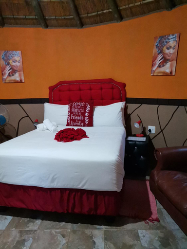 Bedroom 2, Lunganakho Country Lodge, Alfred Nzo