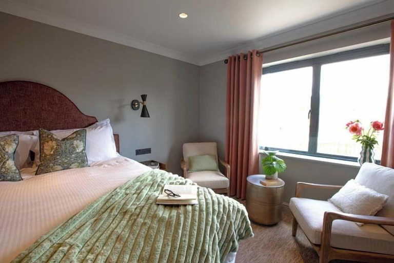 Bedroom 2, Albion Hotel, Isle of Wight