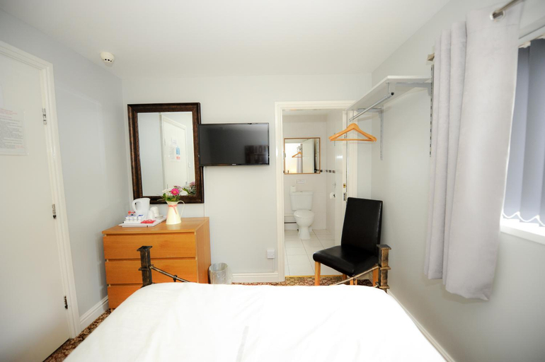 Bedroom 2, Maryland, Derby