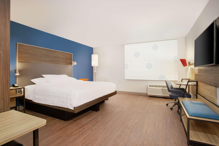 Bedroom 5