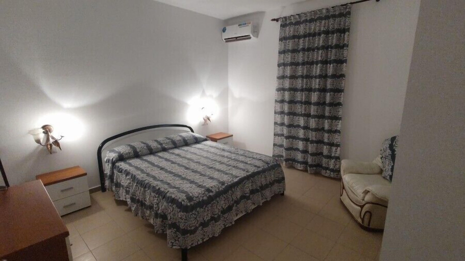 Bedroom 2, Residence Lo Zodiaco, Agrigento