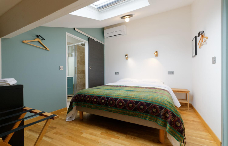 Bedroom 3, Gites de groupes & piscine de la Maison Bleue du Gers, Gers