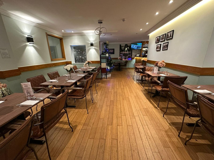 Food & Drinks 4, The Bell and Bottle, Buckinghamshire