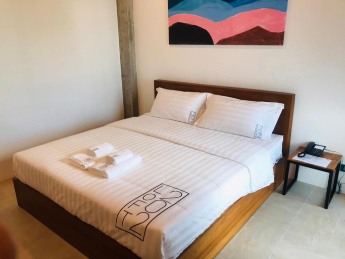 Bedroom 30