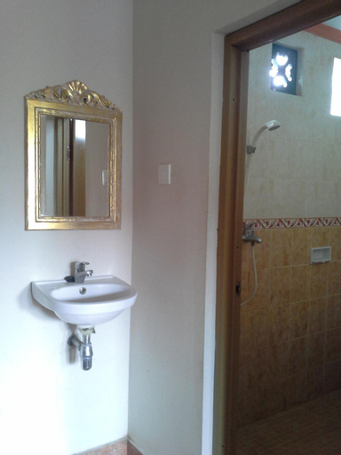 Bathroom 5